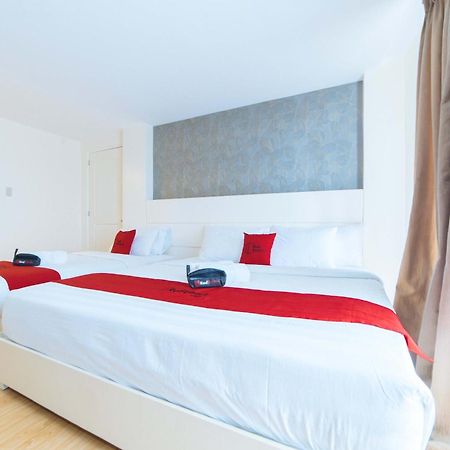 Reddoorz Plus At Hotel Metro Калибо Экстерьер фото